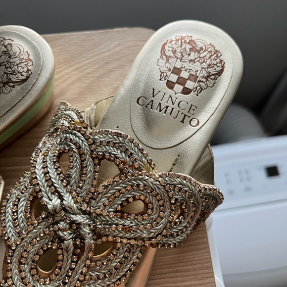 Vince Camuto stylish sandals size 6 - Picture 4 of 8
